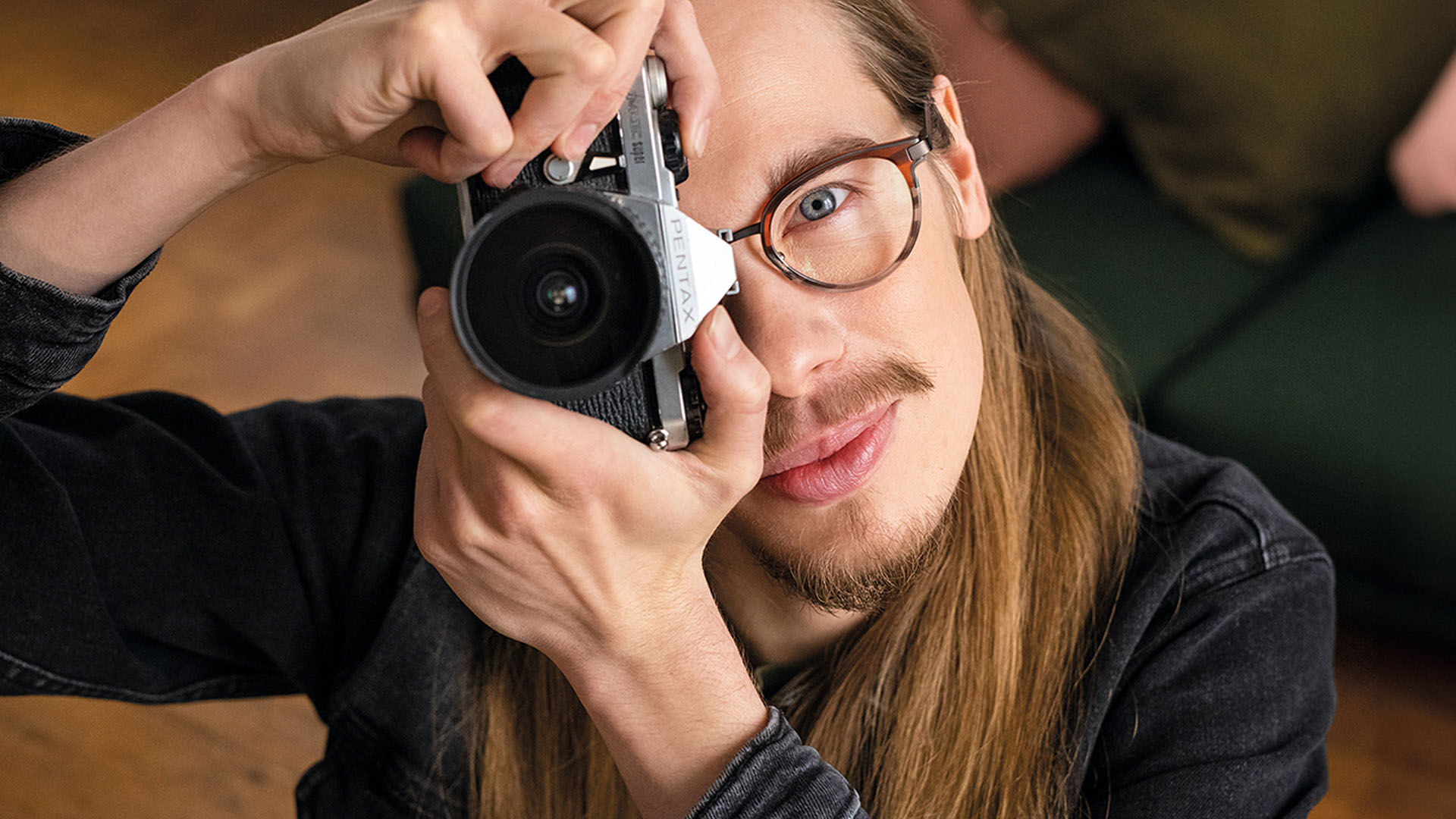 Puolitimme kaikki linssien hinnat